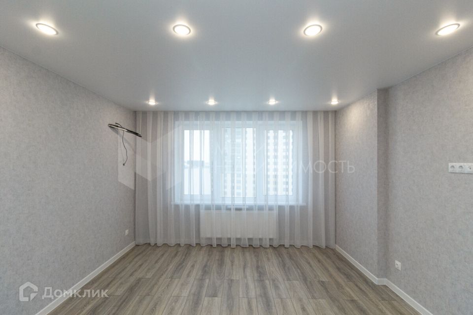 Продаётся 1-комнатная квартира, 38 м²