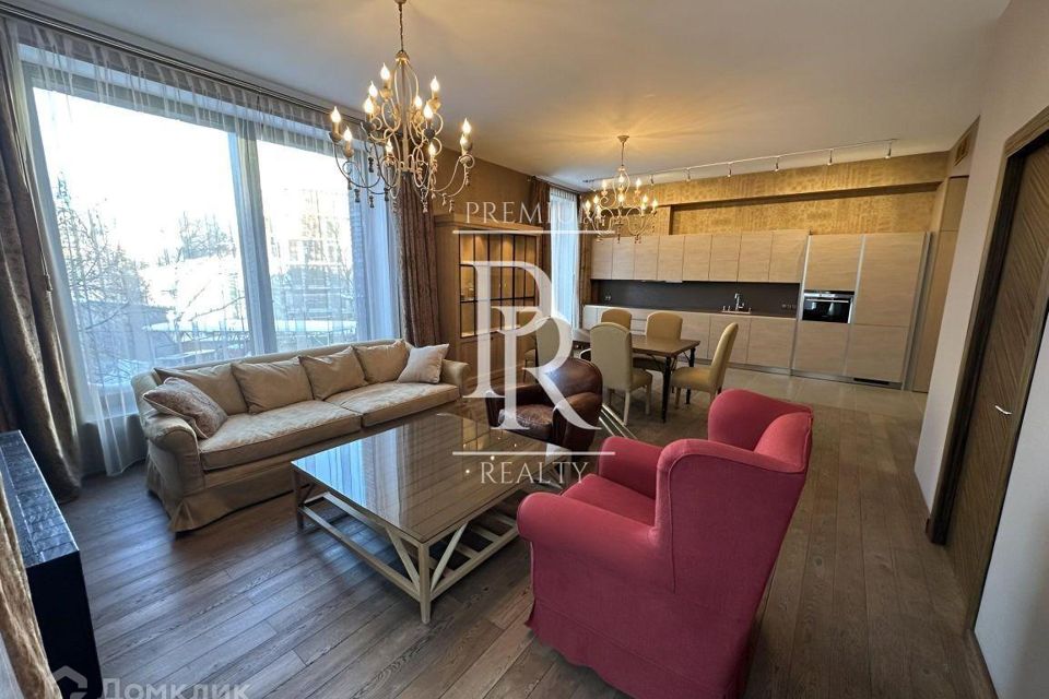 Продаётся 3-комнатная квартира, 70 м²