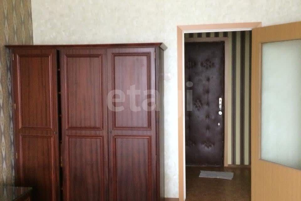 Продаётся 1-комнатная квартира, 35.6 м²
