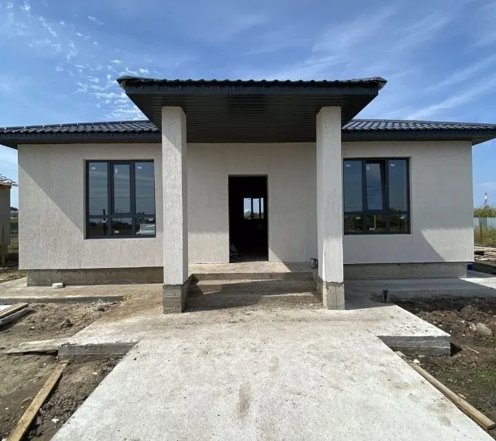 Продаётся 1-этажный дом, 110 м²