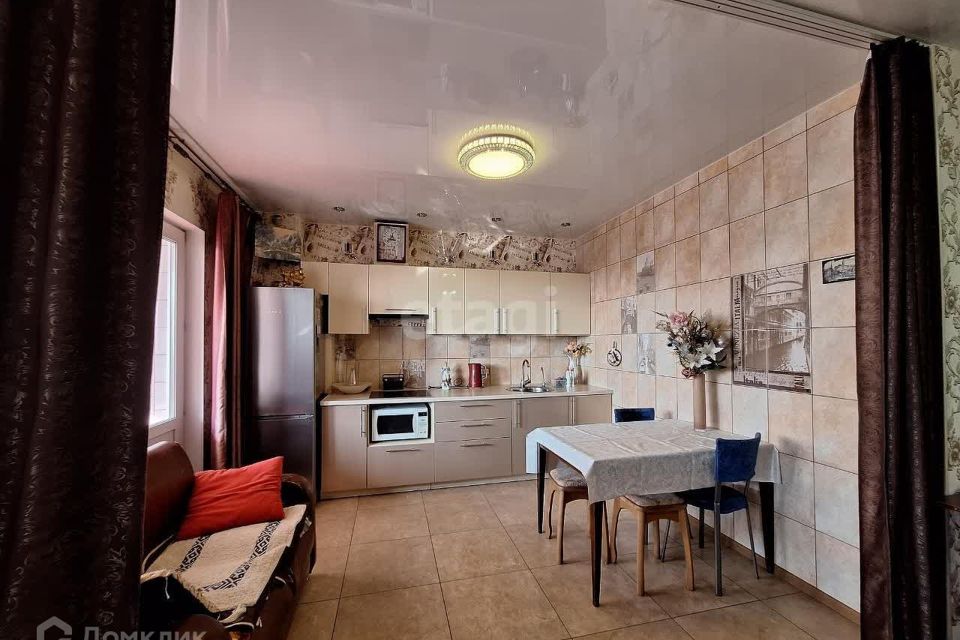 Продаётся 1-комнатная квартира, 37 м²