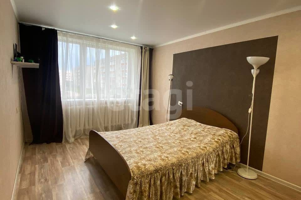 Продаётся 4-комнатная квартира, 80.5 м²