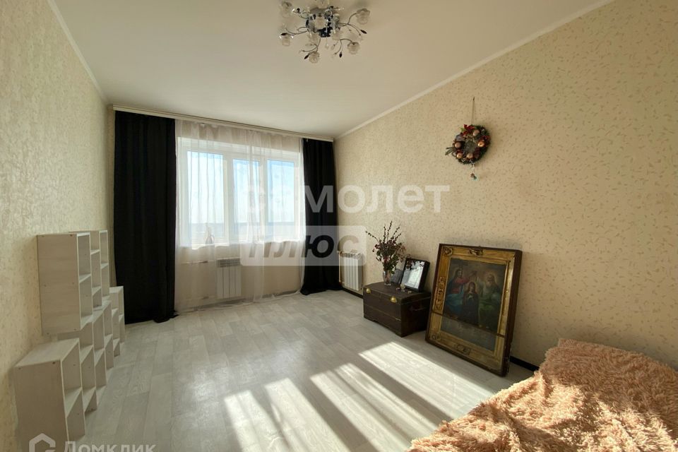 Продаётся 2-комнатная квартира, 56 м²