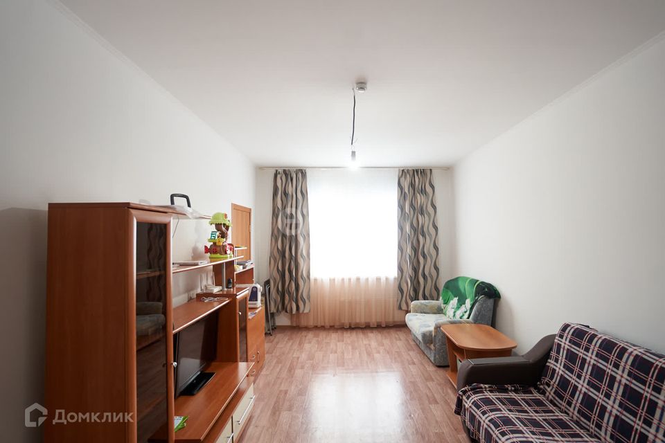 Продаётся 1-комнатная квартира, 47.4 м²