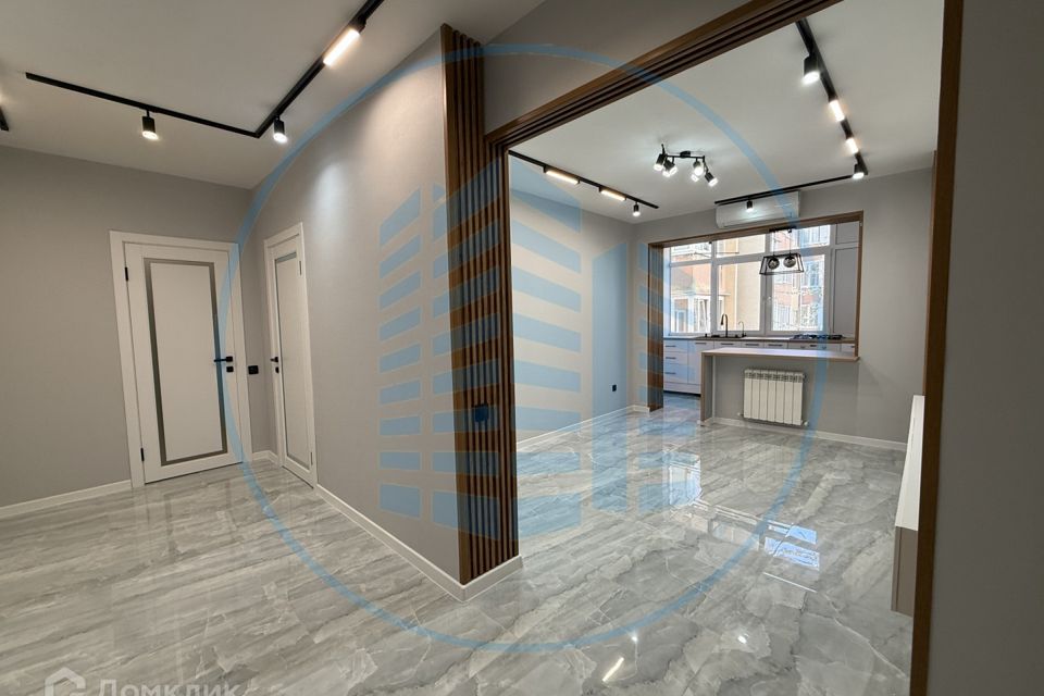 Продаётся 1-комнатная квартира, 42.7 м²