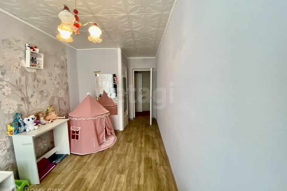 Продаётся 3-комнатная квартира, 55.3 м²