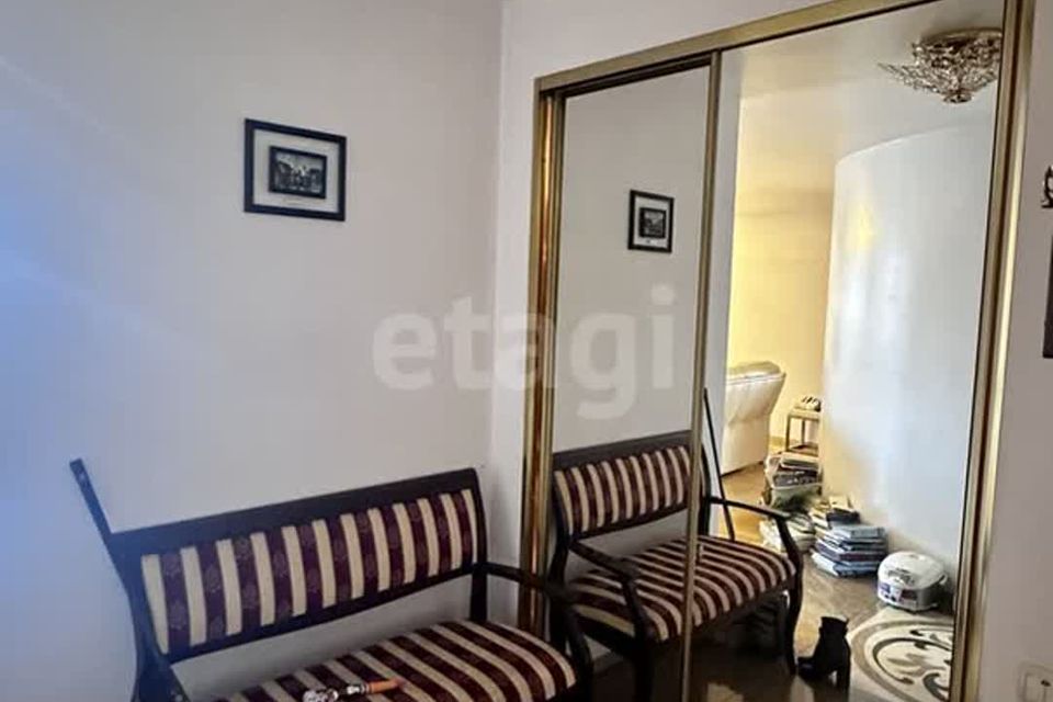 Продаётся 3-комнатная квартира, 110 м²