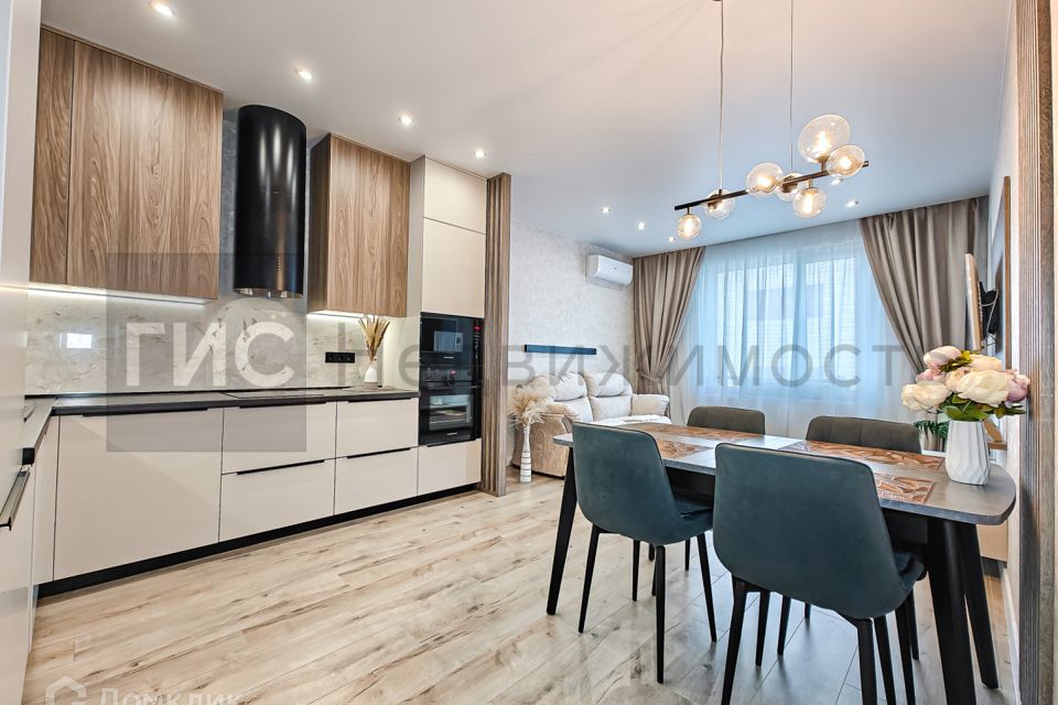 Продаётся 3-комнатная квартира, 93.6 м²