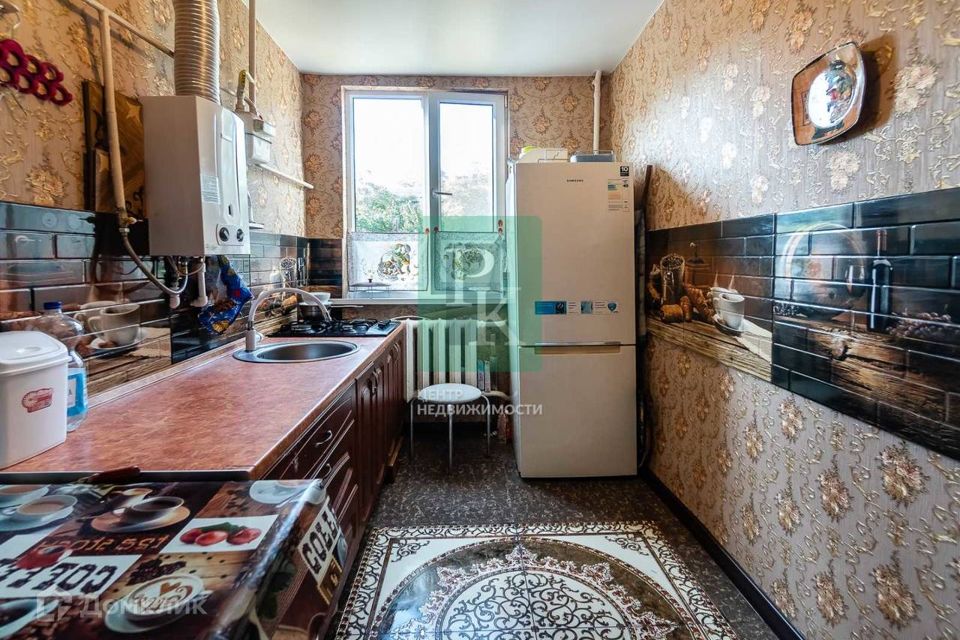 Продаётся 3-комнатная квартира, 61.6 м²