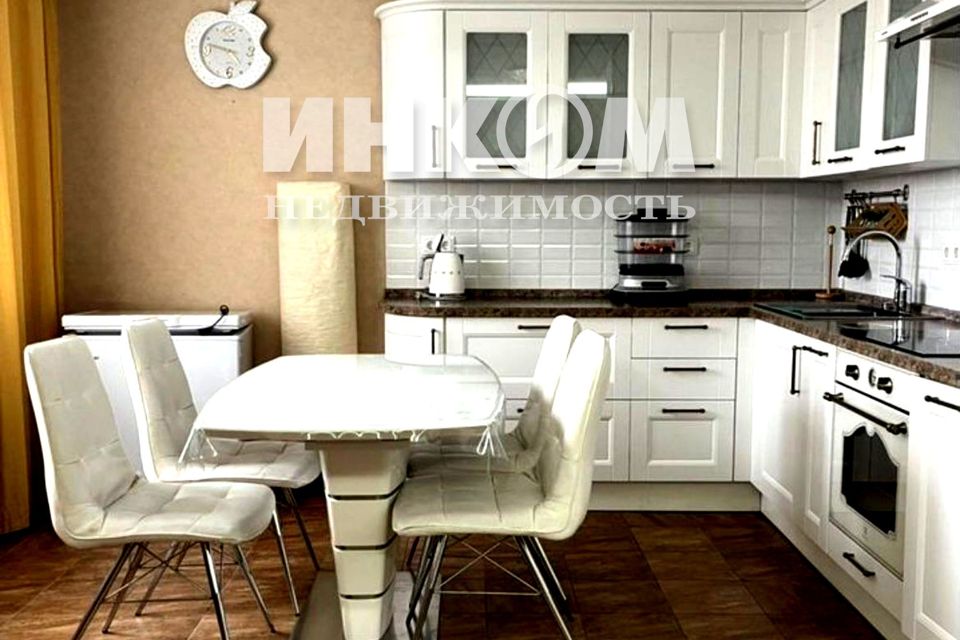 Продаётся 2-комнатная квартира, 64 м²