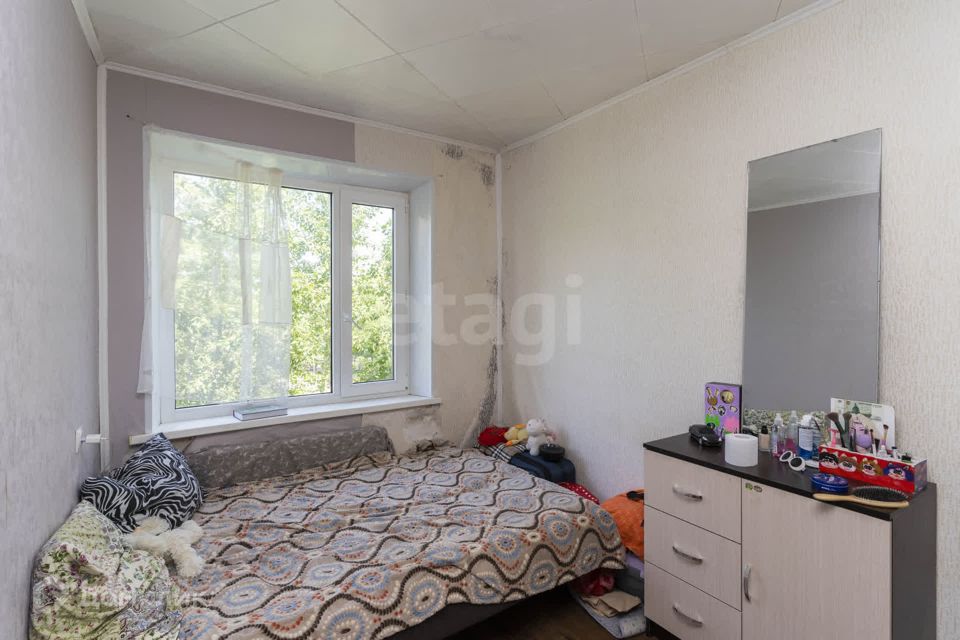 Продаётся комната в 5-комн. квартире, 9.6 м²