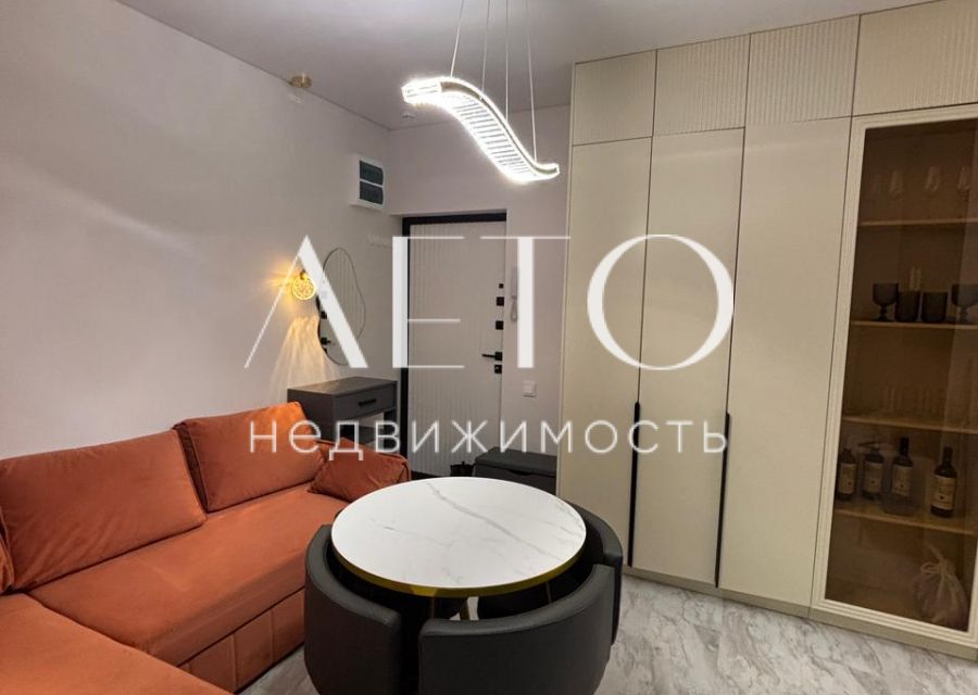 Продаётся 3-комнатная квартира, 39.9 м²