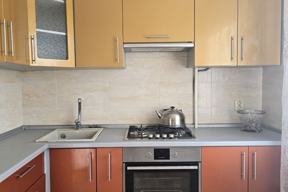 Сдаётся 2-комнатная квартира, 52 м²