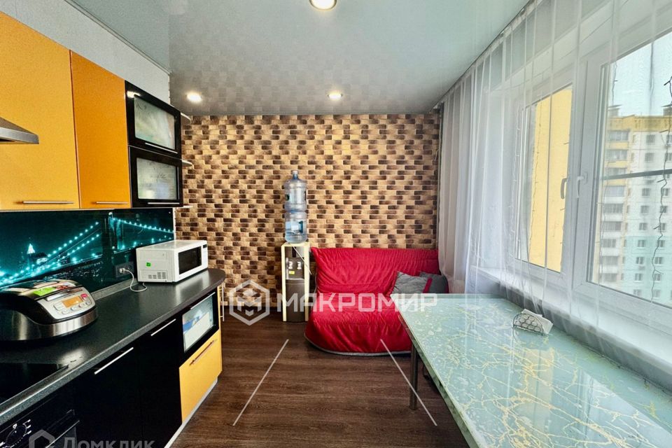 Продаётся 2-комнатная квартира, 64.1 м²