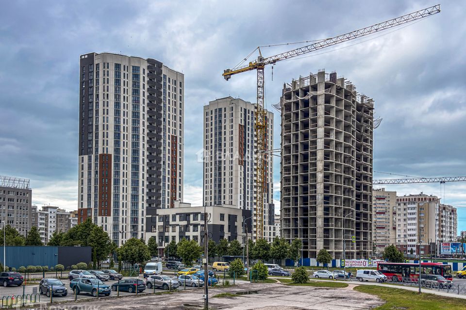Продаётся 1-комнатная квартира, 42.79 м²
