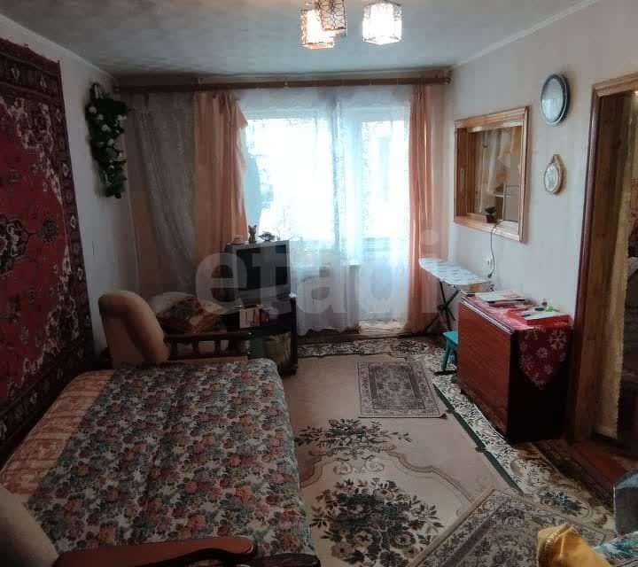 Продаётся 2-комнатная квартира, 42.7 м²