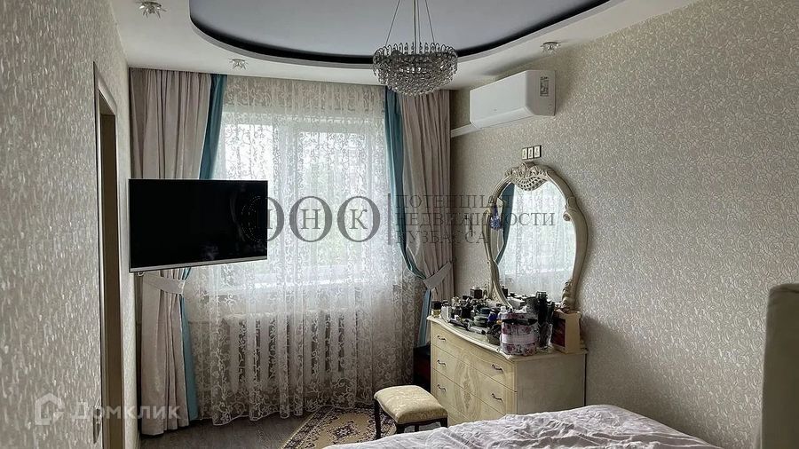 Продаётся 3-комнатная квартира, 56.3 м²