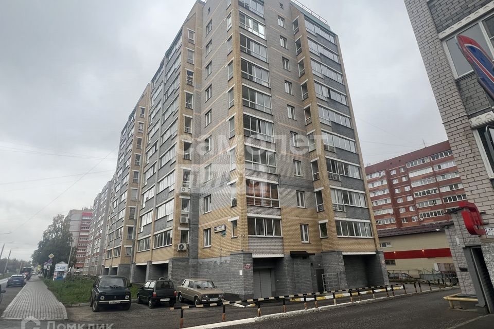 Продаётся машиноместо, 13.4 м²