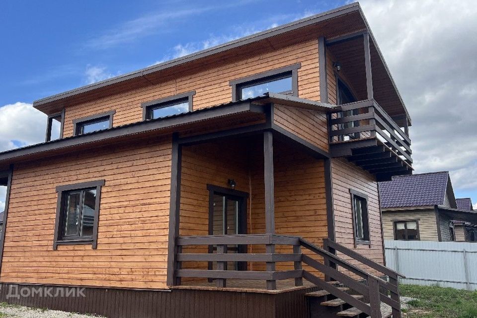 Продаётся 2-этажный дом, 110 м²