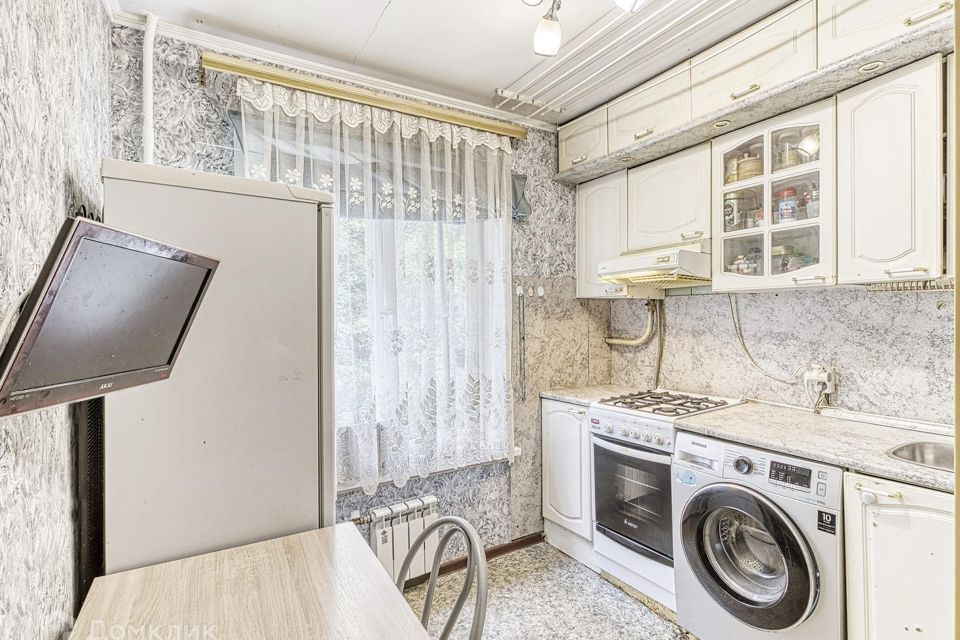 Продаётся 3-комнатная квартира, 63.6 м²