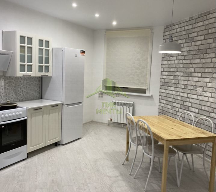 Продаётся 2-комнатная квартира, 62.9 м²