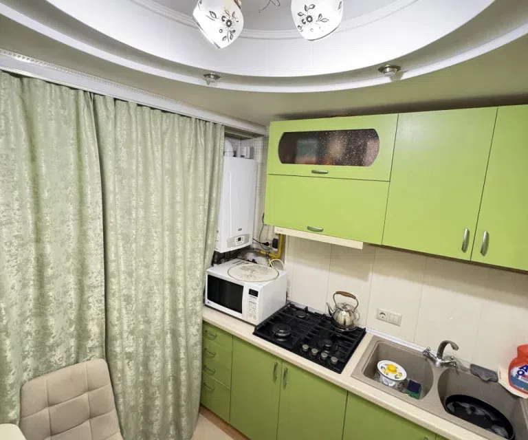 Продаётся 1-комнатная квартира, 32 м²