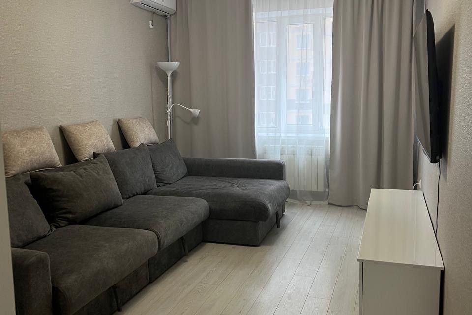 Сдаётся 1-комнатная квартира, 42 м²