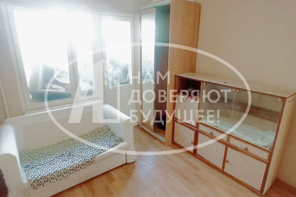 Продаётся 2 комнаты в 2-комн. квартире, 10.2 м²
