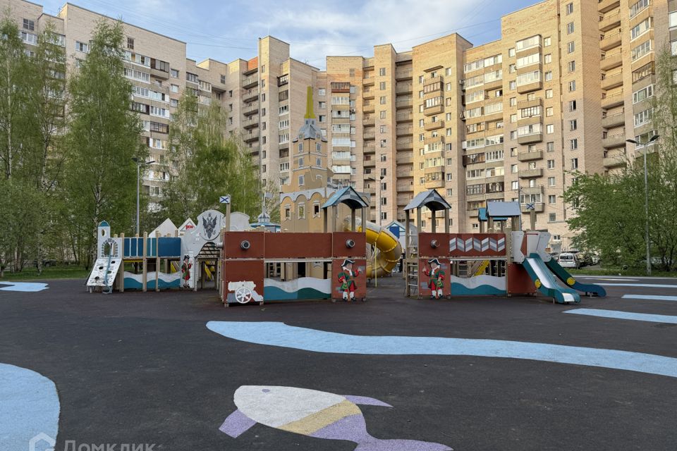 Продаётся 2-комнатная квартира, 48.2 м²