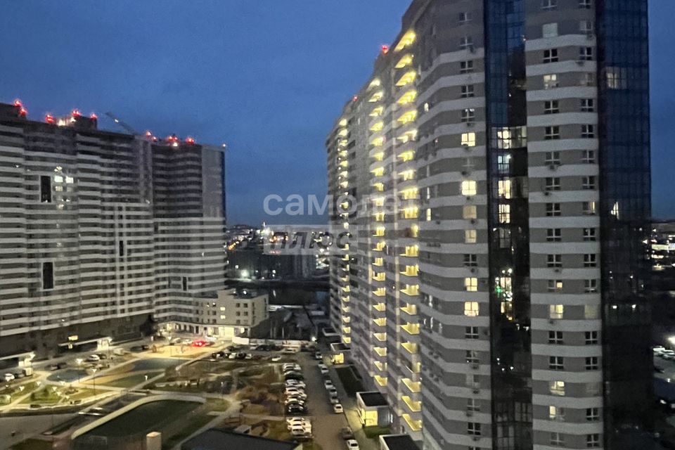 Сдаётся 3-комнатная квартира, 90 м²