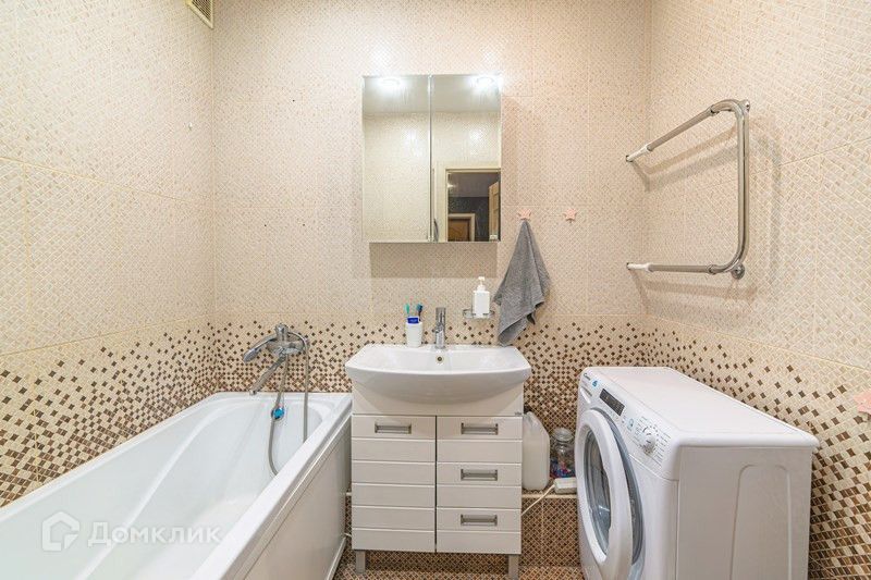 Продаётся 2-комнатная квартира, 70 м²