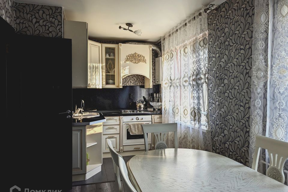 Продаётся 3-комнатная квартира, 62.2 м²