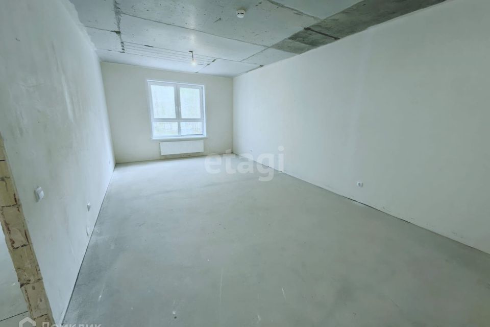 Продаётся 1-комнатная квартира, 51.9 м²