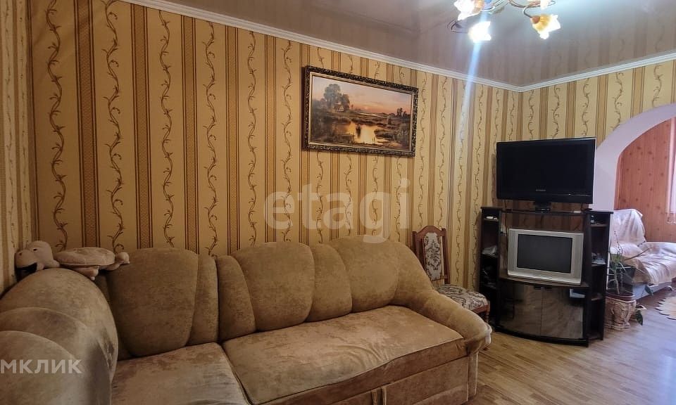Продаётся 3-комнатная квартира, 65.9 м²