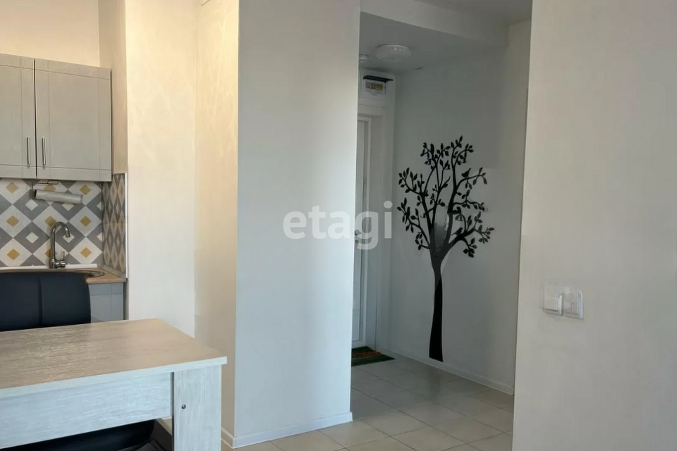 Продаётся 1-комнатная квартира, 39.2 м²