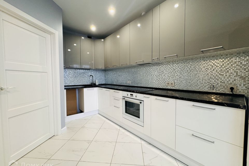 Продаётся 1-комнатная квартира, 40.9 м²