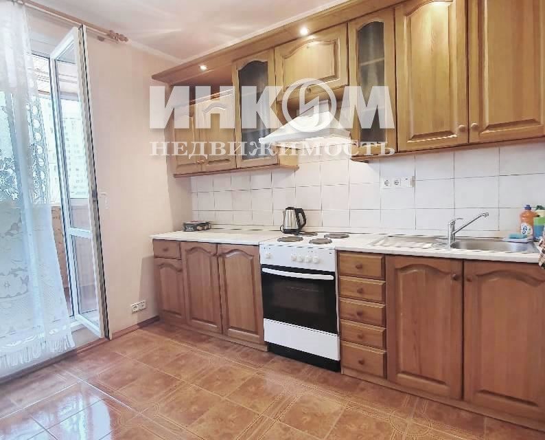 Сдаётся 1-комнатная квартира, 43 м²