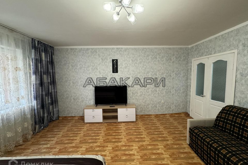 Сдаётся 1-комнатная квартира, 50 м²
