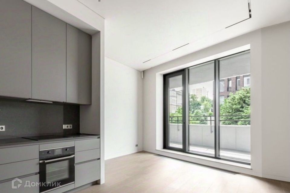 Сдаётся 2-комнатная квартира, 65 м²