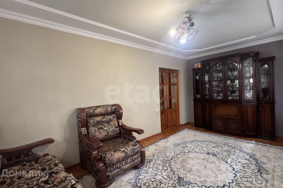 Продаётся 4-комнатная квартира, 79 м²
