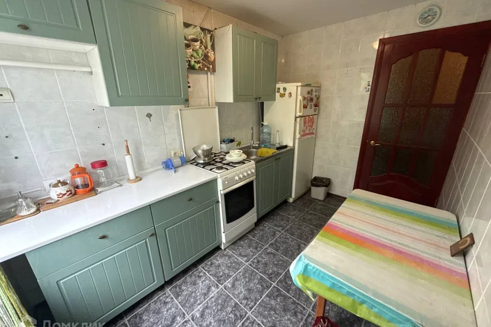 Продаётся 3-комнатная квартира, 55.8 м²