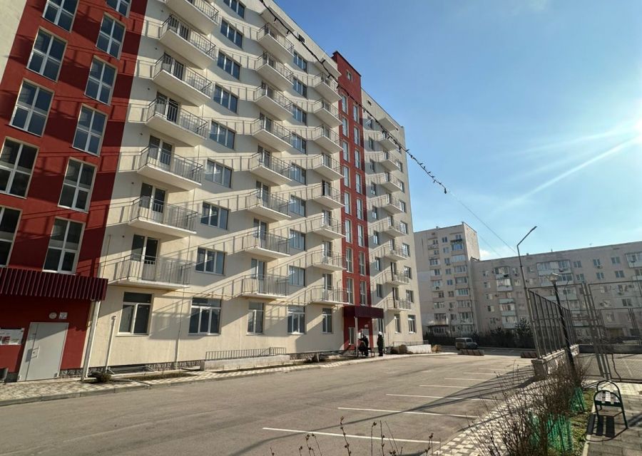 Продаётся 1-комнатная квартира, 57.8 м²