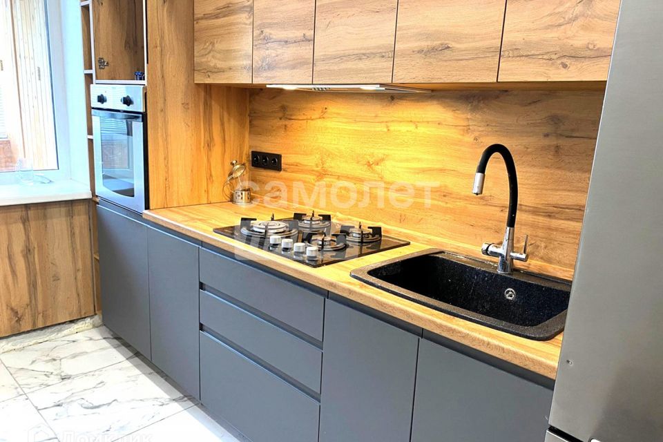 Продаётся 3-комнатная квартира, 59 м²