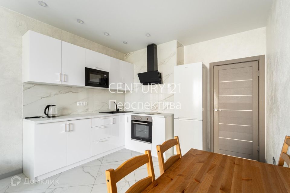 Продаётся 3-комнатная квартира, 67.7 м²