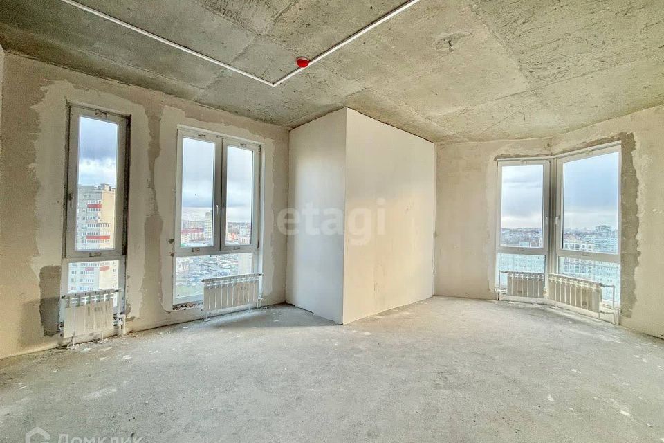 Продаётся 2-комнатная квартира, 69.7 м²