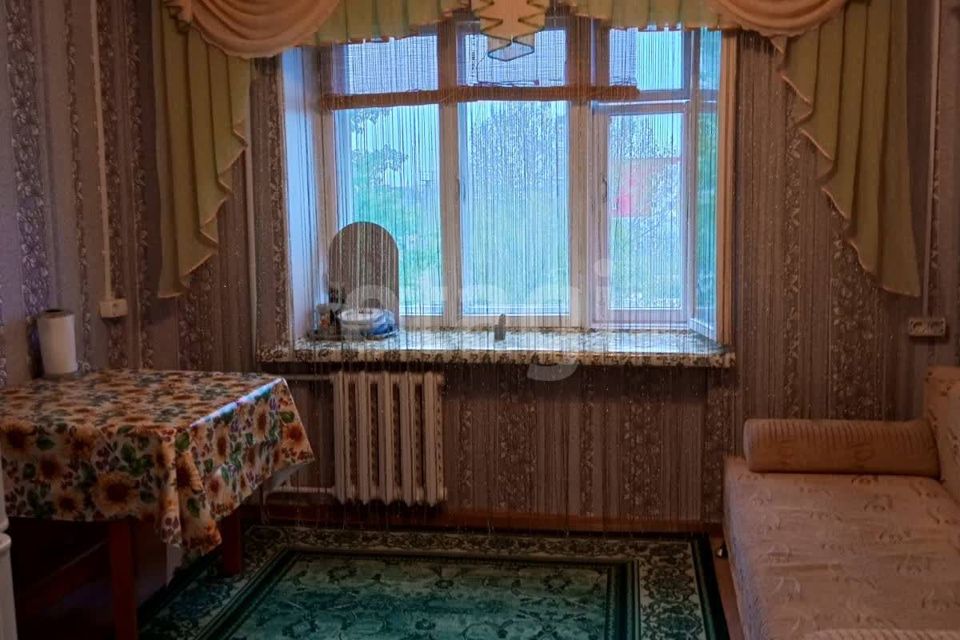 Продаётся комната в 1-комн. квартире, 12.7 м²