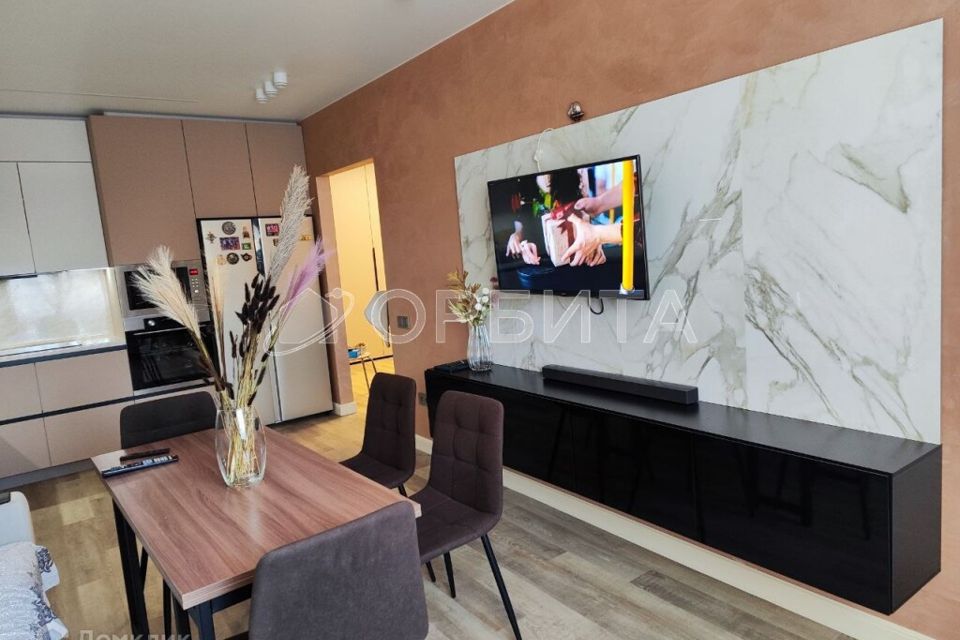 Продаётся 3-комнатная квартира, 81.4 м²