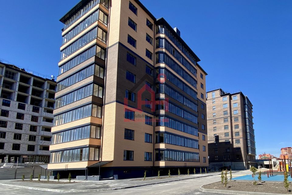 Продаётся 1-комнатная квартира, 49 м²