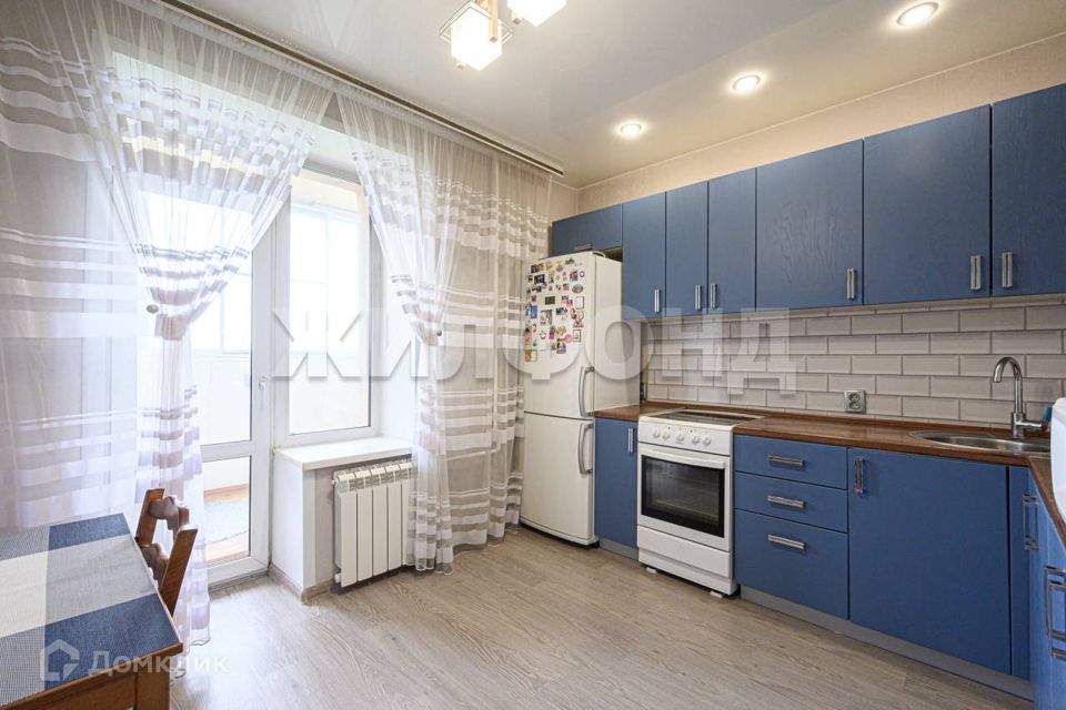 Продаётся 1-комнатная квартира, 43 м²