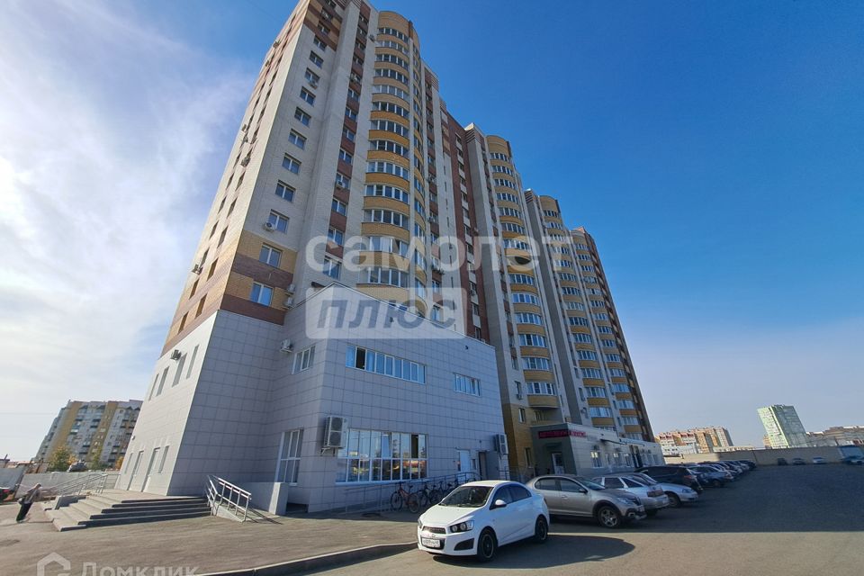 Продаётся 2-комнатная квартира, 75.5 м²